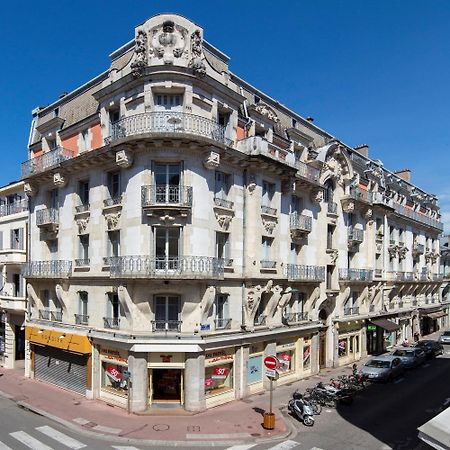 Appartement Hypercentre A 2 Min Du Lac アヌシー エクステリア 写真